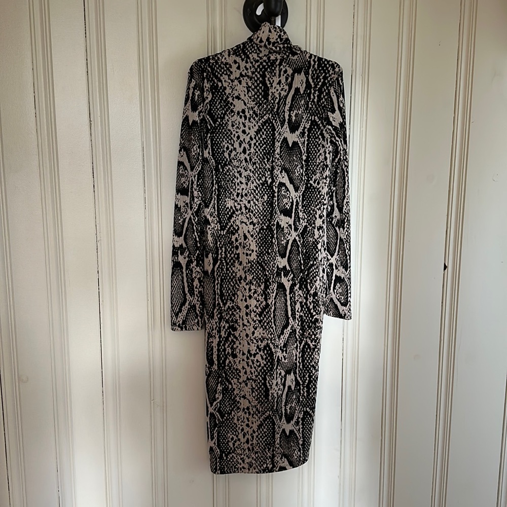 Zara Animal Print Knee Length dress